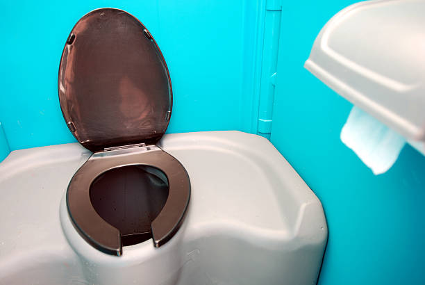 Best Porta potty rental near me  in Roscommon, MI