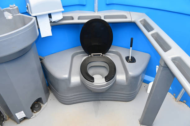 Best High-end porta potty rental  in Roscommon, MI